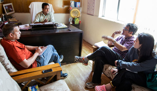 Discussing the restoration of spring water in Melli Dara, South Sikkim.   Photo credit: Jitendra Bajracharya / ICIMOD